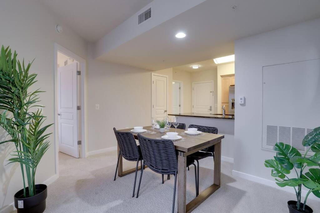 Bright And Cozy Apartment Near Pentagon City Arlington Exterior foto